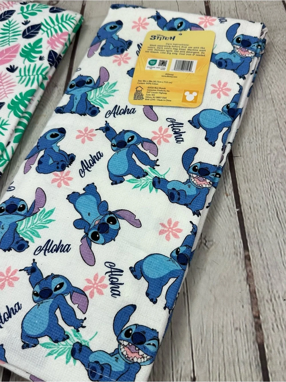 NWT Disney Stitch Kitchen Towels 100% cotton tropical island fandom kidcore